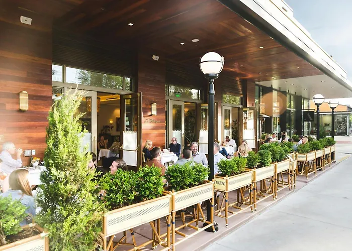 Moxy Cherry Creek